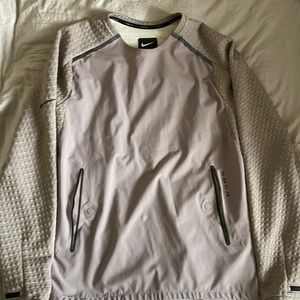 Nike Mens S running pullover